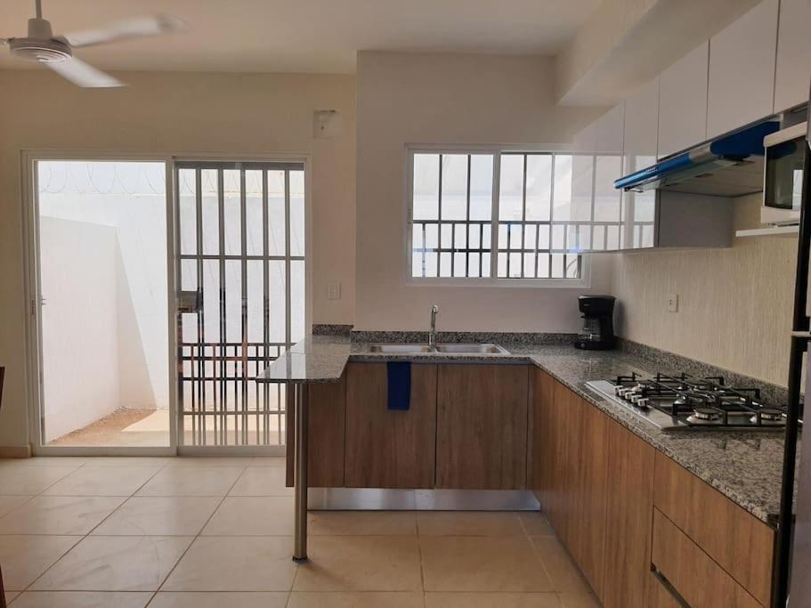 Casa Triplexa: Spacious 3-bedroom With Pool * Playa del Carmen